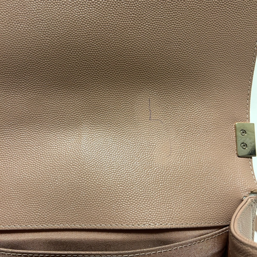 SOLD PRIVATE
Chanel Le Boy Old Medium Light Gold Hardware - Picture 12 of 16